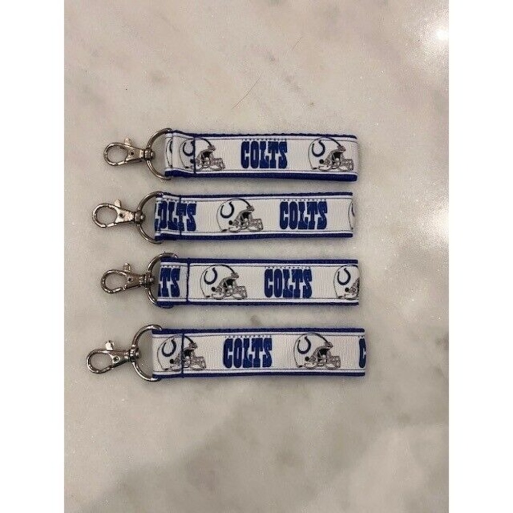 Indianapolis Colts Keychain Key Fob NFL‎ Football Team Logo